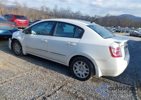 2012 Nissan Sentra 2.0 S z USA, uszkodzony, nr VIN 3N1AB6AP0CL762364